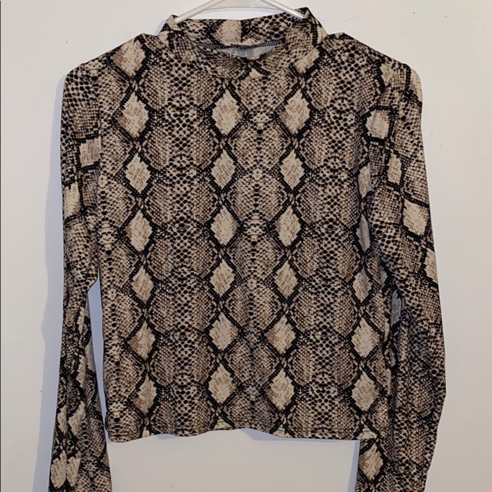 semi turtle neck long sleeve